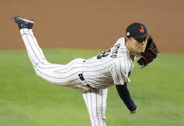 ベネズエラ戦に先発した山本＝マイアミ（共同）