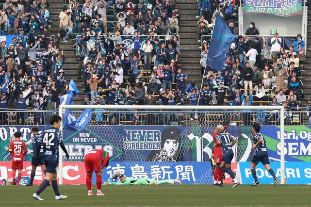 徳島－新潟　前半、追加点を奪われ０－２＝鳴門大塚