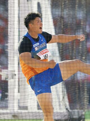 男子円盤投げで4位に入った北原博企=パロマ瑞穂スタジアム