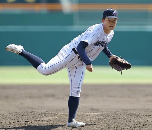 先発した宮田塁翔投手=甲子園