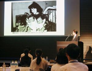 政府主催の拉致問題に関する「中学生サミット」=8月9日、東京