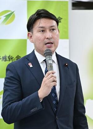 日本維新の会の斎藤アレックス政調会長=8月、大阪市中央区