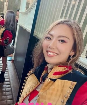 俳優の志村玲那が妊娠を報告