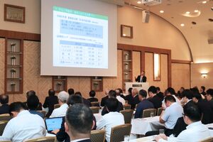 JAえちご中越がコメの安定供給のための取り組みを報告した懇談会=長岡市台町2