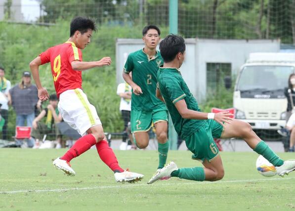 柳ケ浦－帝京長岡　後半２８分、ＦＷ上田十輝が決め４－０＝７月２７日、福島県のＪヴィレッジ