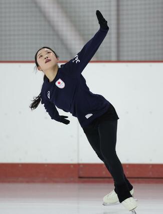 練習を公開した中井亜美＝千葉県船橋市