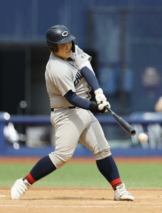 中越－富山第一　５回中越２死満塁、仲丸陽大が２点適時打を放ち５－２＝エコスタ