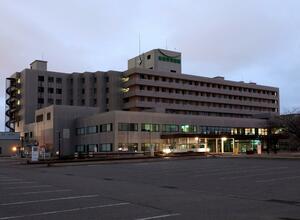 閉院し、６８年の歴史に幕を下ろした新潟労災病院＝上越市東雲町１