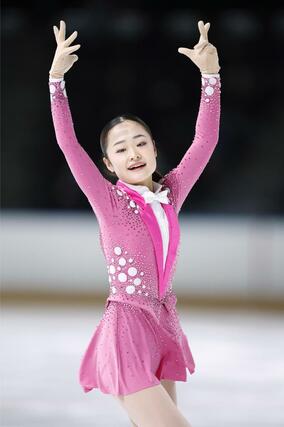 少年女子SP 演技する京都・島田麻央=フラット八戸