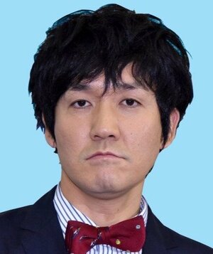 お笑いコンビ「タイムマシーン3号」の山本浩司さん