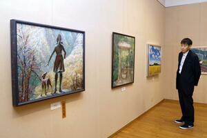 弥彦村内のあらゆる場面に着目した絵画の公募展「弥彦を描く」=弥彦村上泉