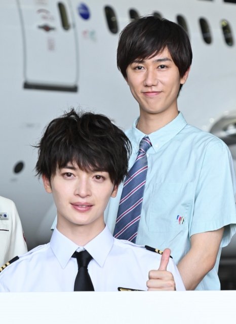 玉森裕太 阿部亮平 ジャニーズコンビで褒め合い照れ笑い 座長ぶりがしっかり 本当に心強い 新潟日報デジタルプラス