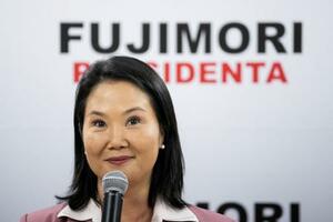 　ペルーの首都リマでメディアの取材に応じるケイコ・フジモリ氏＝２４日（ロイター＝共同）