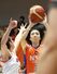第3クオーター、シュートを決める河村美侑=アオーレ長岡