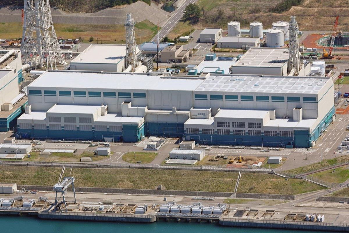 柏崎刈羽原発7号機、テロ対策施設完成延期で長期停止へ…新潟県内首長の