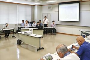 国道17号六日町バイパスの事業説明会=南魚沼市坂戸