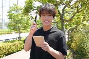 『バレーボールネーションズリーグ2026』の応援サポーター・原嘉孝 (C)TBS