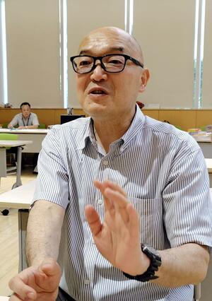 新発田自主夜間中学校代表の松本英也さん