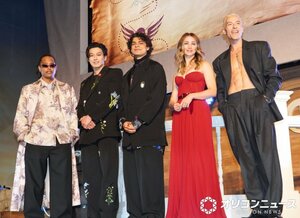 『ONE PIECE』シーズン2 ファンイベントに登壇した（左から）ジェイコブ・ロメロ、新田真剣佑、イニャキ・ゴドイ、エミリー・ラッド、タズ・スカイラー （C）ORICON NewS inc.