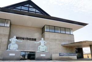 横綱千代の山・千代の富士記念館=17日午後、北海道福島町