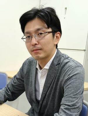 低価値医療の研究を続ける筑波大医学医療系の宮脇敦士准教授=東京都文京区