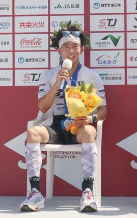 Ｂタイプで優勝した選手＝９月１日、佐渡市