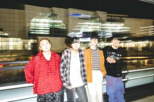 kobore＝(左から)Vo./Gt. 佐藤赳, Gt.安藤太一 Ba.田中そら, Dr.伊藤克起