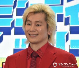 教習所で大苦戦したことを明かしたメイプル超合金・カズレーザー （C）ORICON NewS inc.