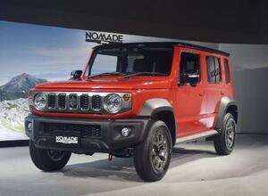 新型車「ジムニー ノマド」=1月30日、東京都内