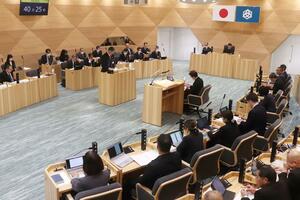 原発やインフラ整備などについて議論が交わされた柏崎市議会の代表質問=柏崎市議会