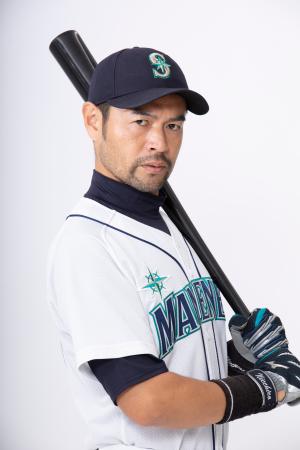 ものまね芸人のニッチローさん(株式会社DUALIS提供)