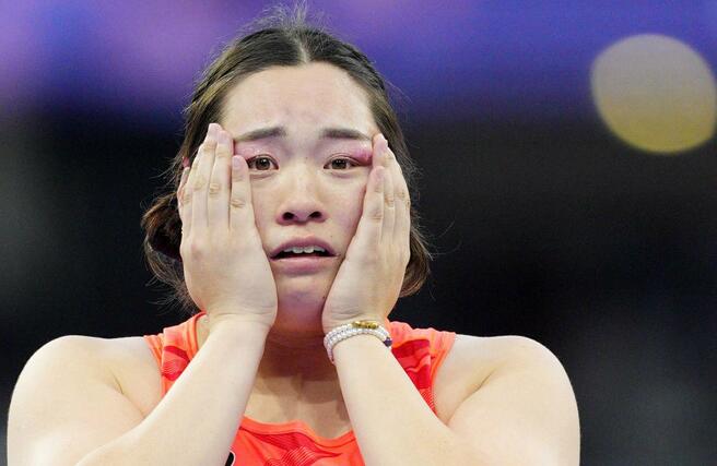 女子やり投げで金メダルを獲得した北口榛花＝パリ郊外（共同）