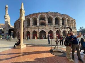 ミラノ・コルティナ冬季五輪の閉会式が行われるベローナの円形闘技場=6日(共同)