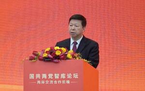 フォーラムで発言する中国国務院台湾事務弁公室の宋濤主任=3日、北京(中央通信社=共同)