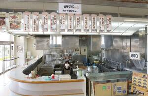 佐渡汽船直江津港ターミナルの「食堂ながも」。一時休業を経て新名称で再開した