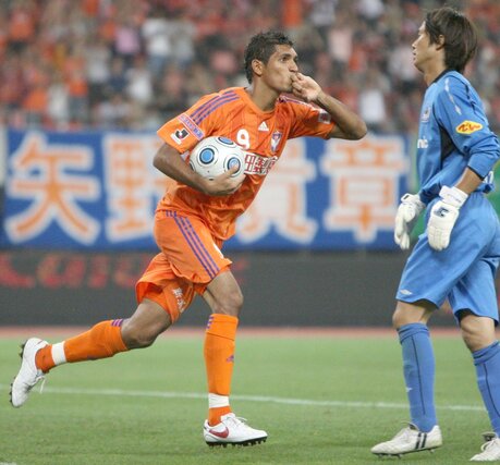 ＦＷペドロ・ジュニオール（2009）