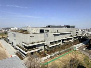 　埼玉県川口市の再開発エリアに完成したＮＨＫの新施設の東棟（ＮＨＫ提供）