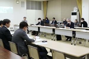 原発の透明性を確保する地域の会の定例会=2月5日、柏崎市荒浜1