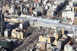 JR新潟駅南口周辺=2024年1月、新潟市中央区(本社ヘリから)