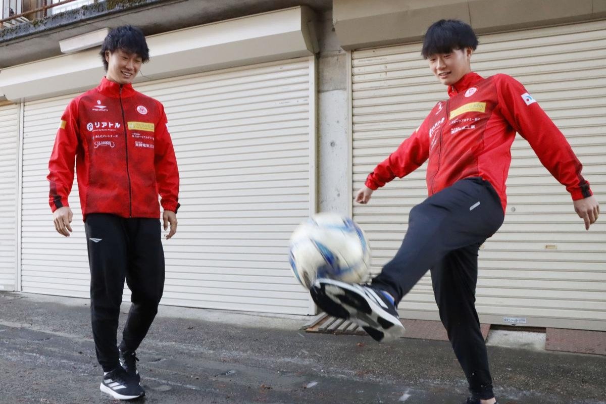新潟県五泉市から双子Jリーガー誕生！兄・熊倉弘貴さんJ1横浜FC