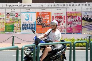 マカオの立法会選挙のため張り出された候補者のポスター=12日(共同)