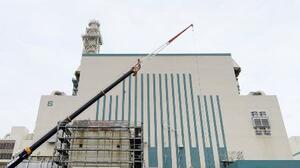 新潟県の東京電力柏崎刈羽原発6号機=5月