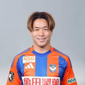 DF堀米悠斗(C)アルビレックス新潟