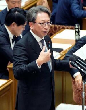 衆院予算委で質問する平将明氏(自民党・無所属の会)