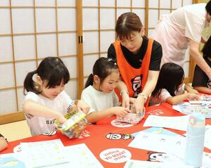 工作やゲームで防災知識を学んだワークショップ=刈羽村割町新田