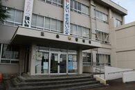 詐欺容疑で名古屋市の16歳少年を緊急逮捕、三条市の80代女性から現金150万円だまし取る／三条署など