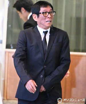 和田アキ子と言葉を交わした明石家さんま (C)ORICON NewS inc.
