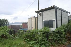 村から管理協同組合に維持管理が移管される湯沢温泉の設備=関川村湯沢