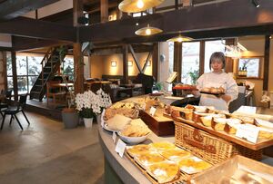 築150年以上の古民家を改装したベーカリーレストラン「ウィロウハウス」=長岡市宮内1
