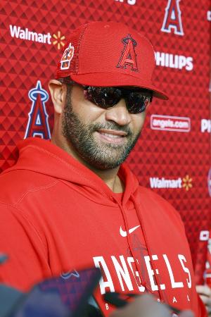 　アルバート・プホルス氏